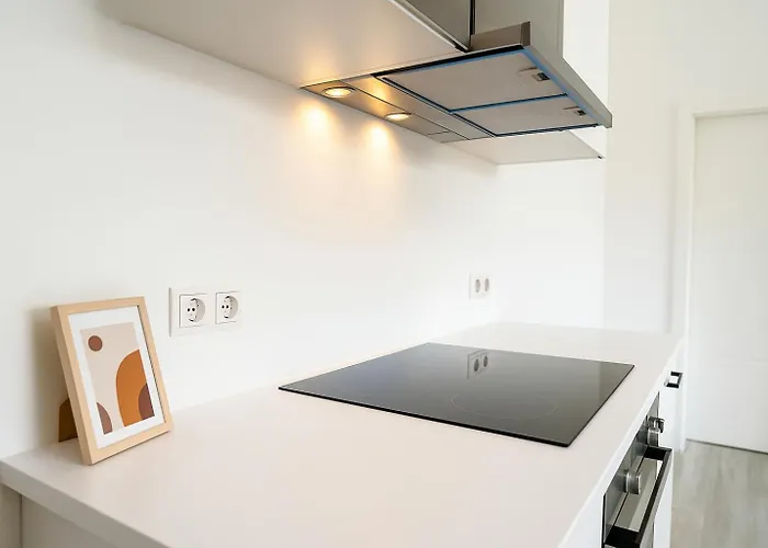 Modern Premium With Balcony & Free Parking