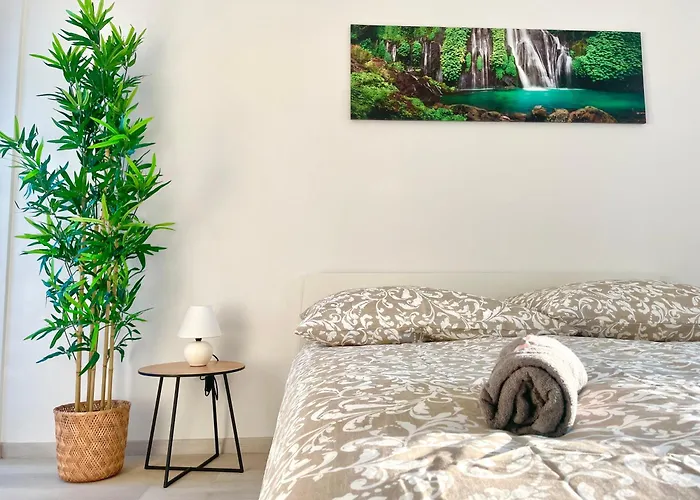 شقة Modern Premium With Balcony & Free Parking
